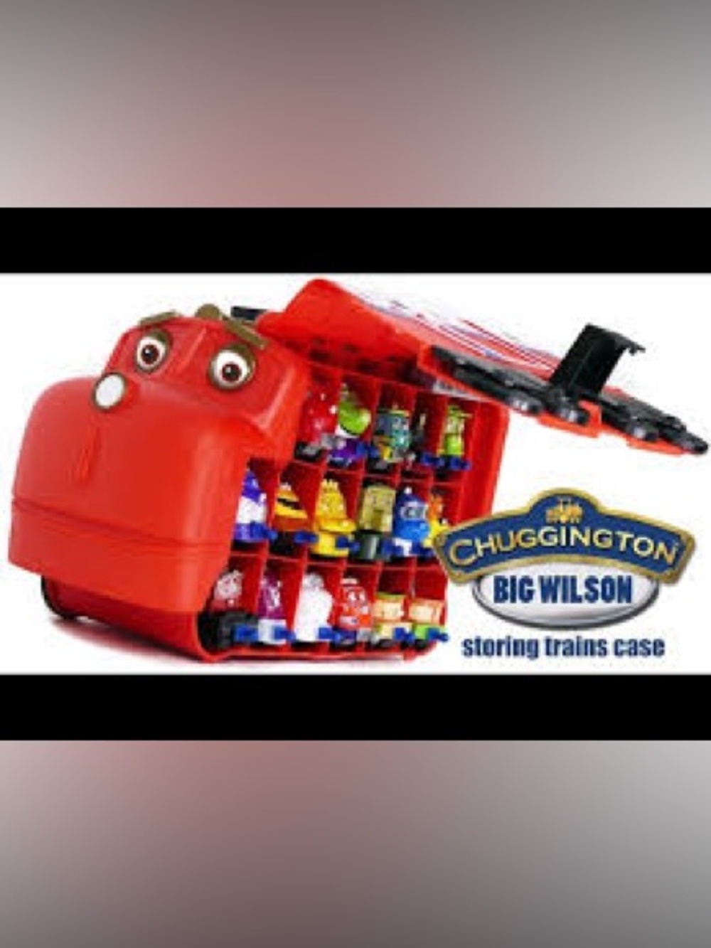 Chuggington case holding train set